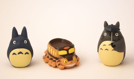 Min granne Totoro – Blu-ray paket (3 plastfigurer & Blu-ray) - Bild 2